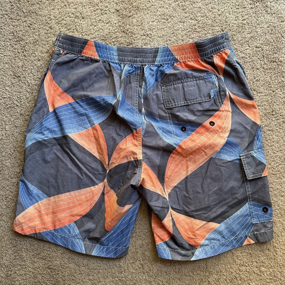 Tommy Bahama Swim Trunks Men's Large 34x8.5 Mesh Lined Board Shorts Drawstring - Picture 2 of 11